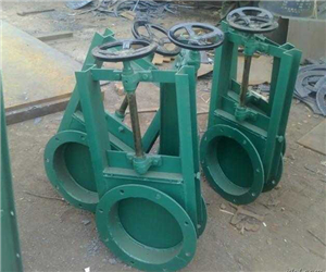  手動圓口插板閥